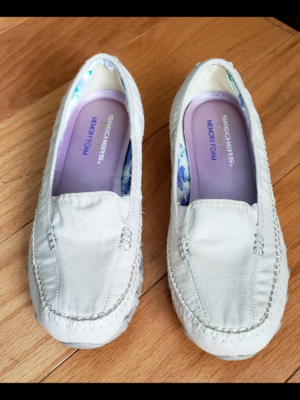 Skechers Relaxed Fit Bikers Jaywalk Canvas Slip-On Loafers Flat Cream Women's - Picture 5 of 11